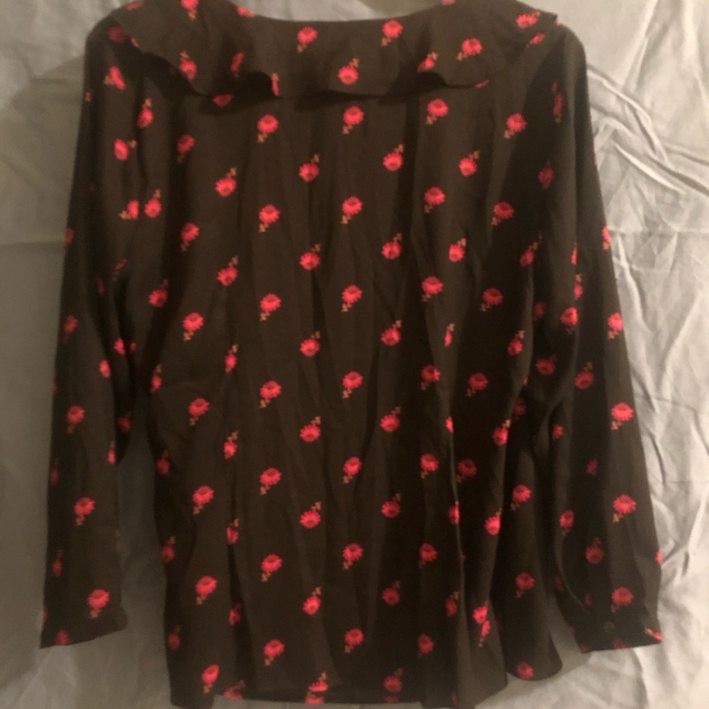 Flowered Ruffle Wrap Top - Picture 2 of 5
